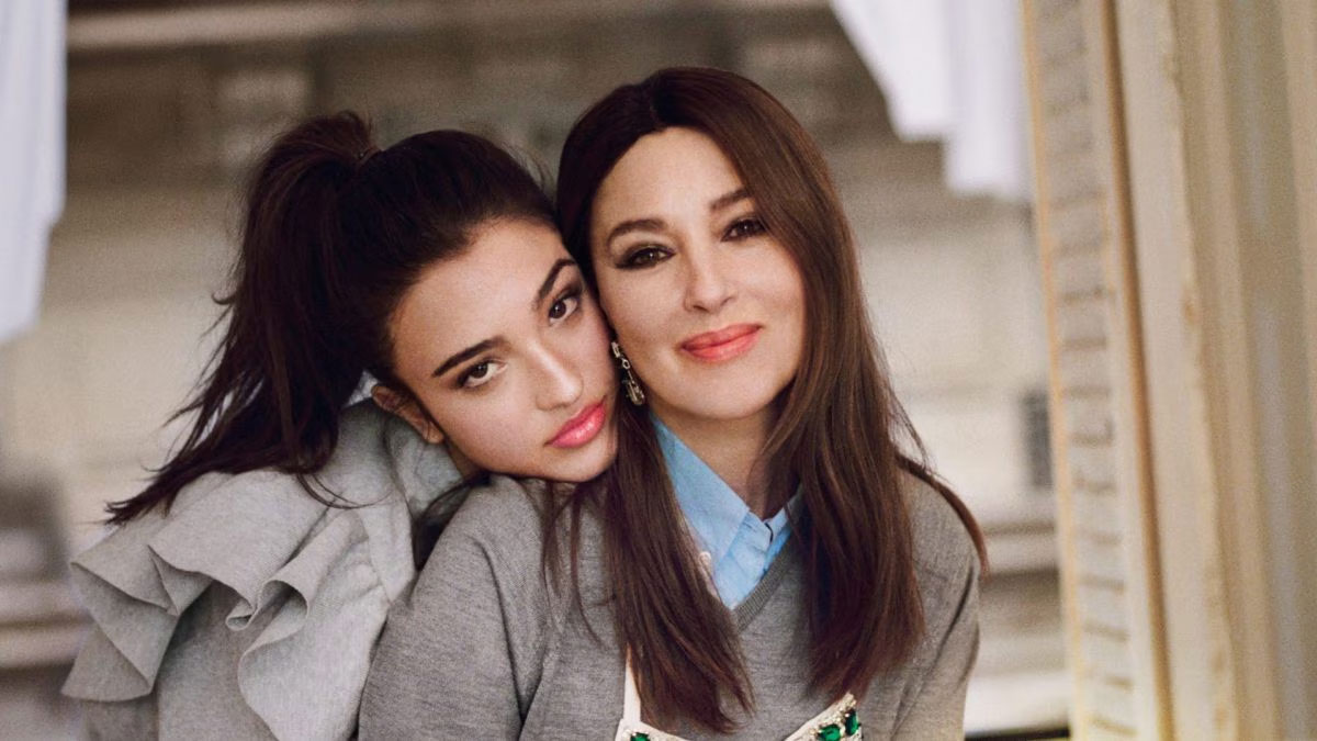 Monica Bellucci: Η πρώτη κοινή φωτογράφιση για την Vogue Italia με την 16χρονη κόρη της