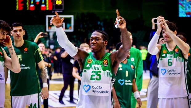 Αταμάν: «Ο Κέντρικ έπαιξε απίστευτα στο τελευταίο κομμάτι του παιχνιδιού»