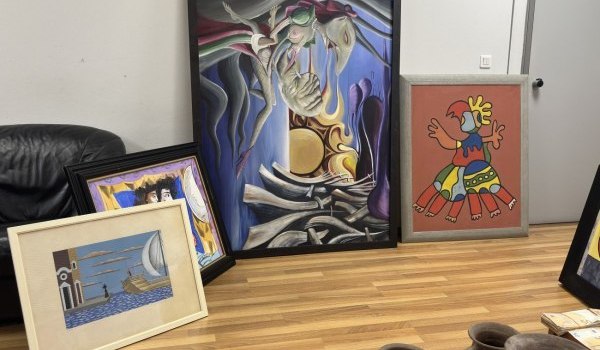 Τσαγκαράκης: Οι πλαστοί πίνακες, η πολιτιστική μας κληρονομιά και ο... κακός φωτισμός