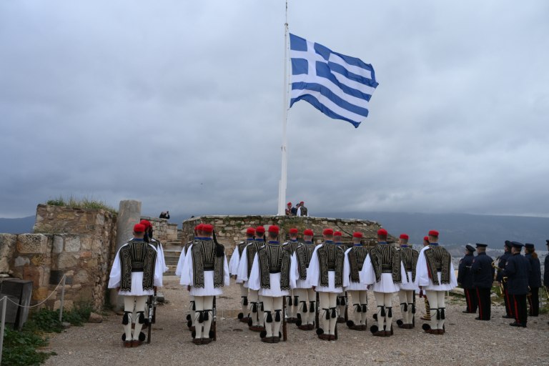 Δένδιας για 25η Μαρτίου: «Η ιστορική μνήμη είναι ο οδηγός μας για το παρόν και το μέλλον του τόπου»