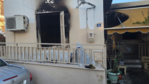 Τραγωδία στον Βόλο - «Καιγόταν ολόκληρη, της έριξα ένα μπουφάν να σβήσει αλλά έπεσε νεκρή μπροστά μου»