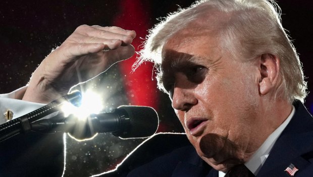 ΗΠΑ: Δεν βλέπει τέλος στο πόλεμο του Ιράν ο Τραμπ - Θηλιά στο λαιμό του ακρίβεια και ενδιάμεσες εκλογές