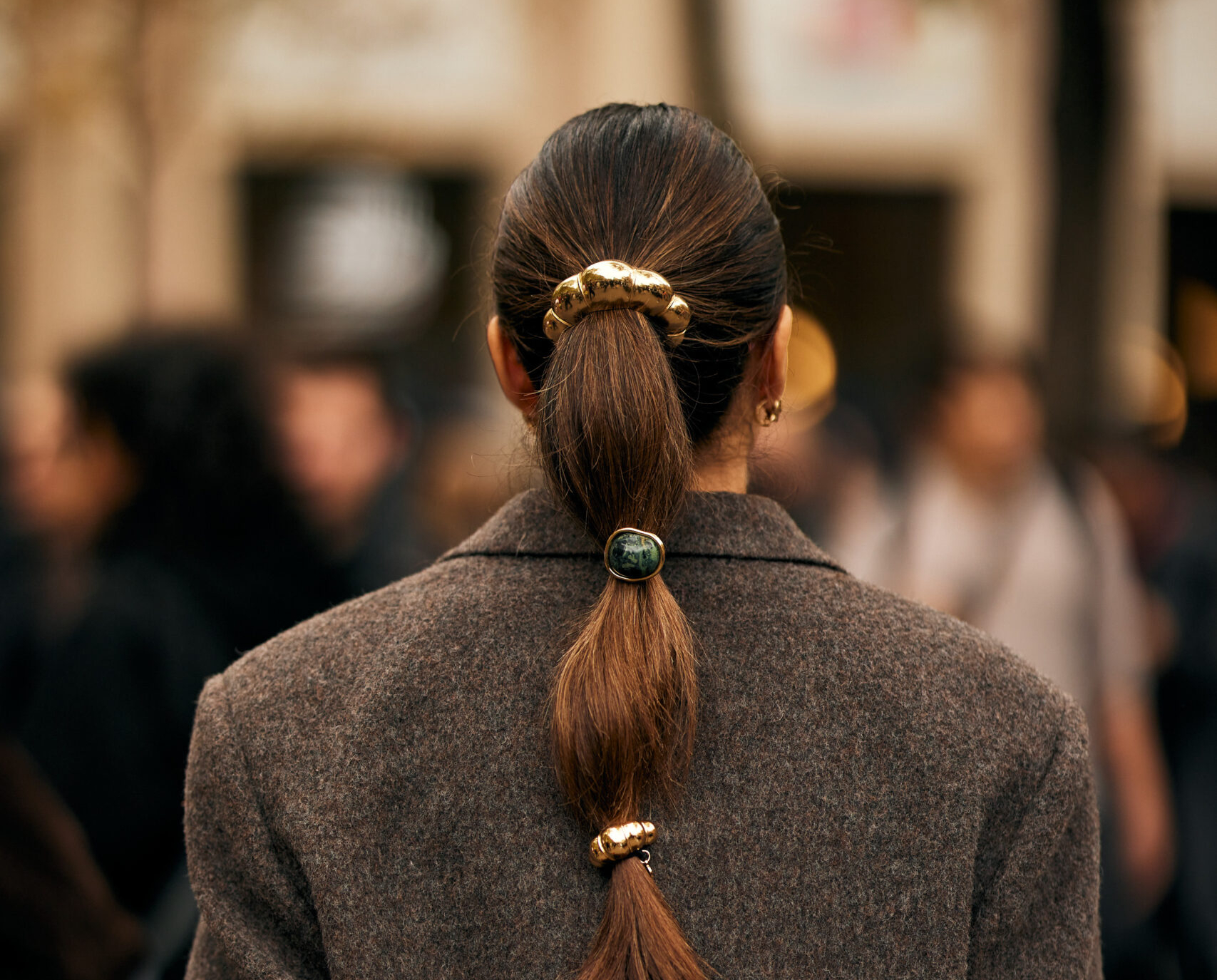 Δέκα τρόποι να αναβαθμίσουμε μία κλασική κοτσίδα