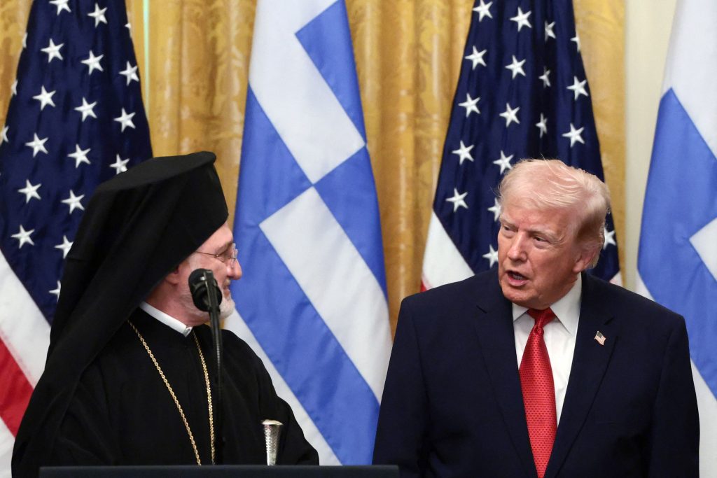 ΗΠΑ: Συρτάκι και Ικαριώτικος στον Λευκό Οίκο για τον εορτασμό της 25ης Μαρτίου (vid)