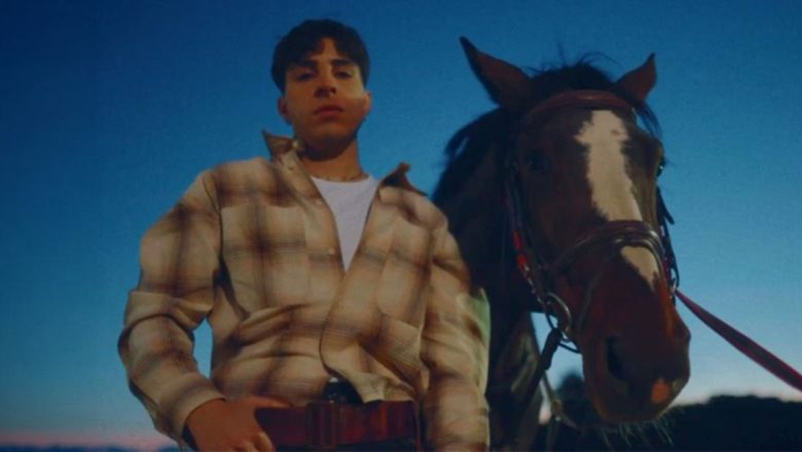 Zaf: Το «Αστείο» σε ένα εντυπωσιακό και fashion βίντεο!