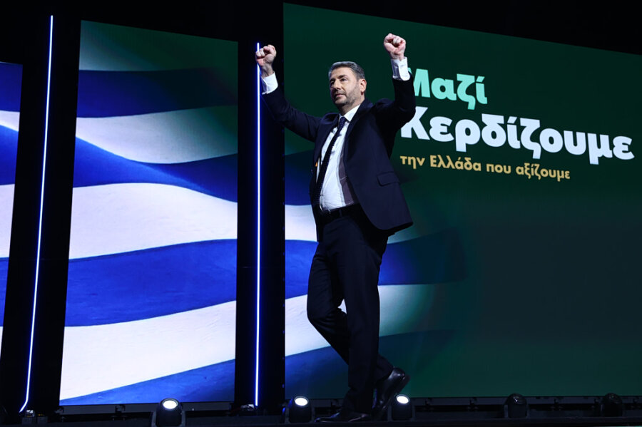 LIVE: Η δεύτερη ημέρα του συνεδρίου του ΠΑΣΟΚ – Ομιλίες Παπανδρέου, Βενιζέλου, Γερουλάνου