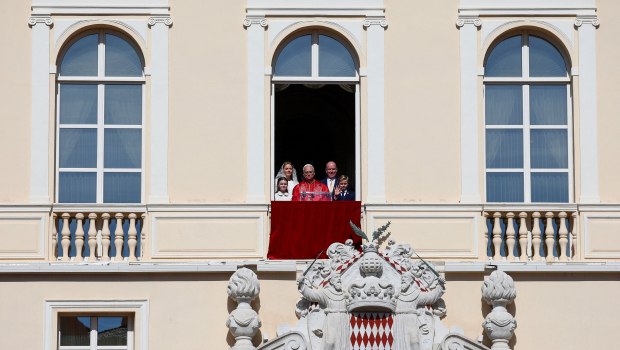 Ο πάπας Λέων στο Μονακό: Έκκληση στη «χώρα των εκατομμυριούχων» για τη βοήθεια όσων έχουν ανάγκη