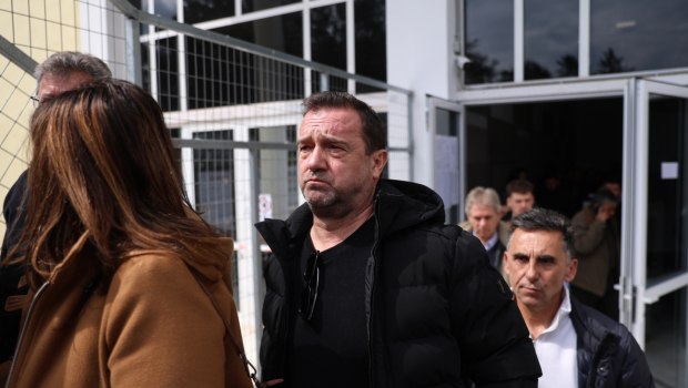 Τέμπη: Αντίθετος ο Πλακιάς στο ενδεχόμενο αλλαγής αίθουσας για τη δίκη - «Όποιος το κάνει θα με βρει απέναντι»