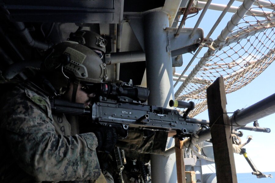 Στη Μέση Ανατολή το USS Tripoli με 3.500 Αμερικανούς πεζοναύτες