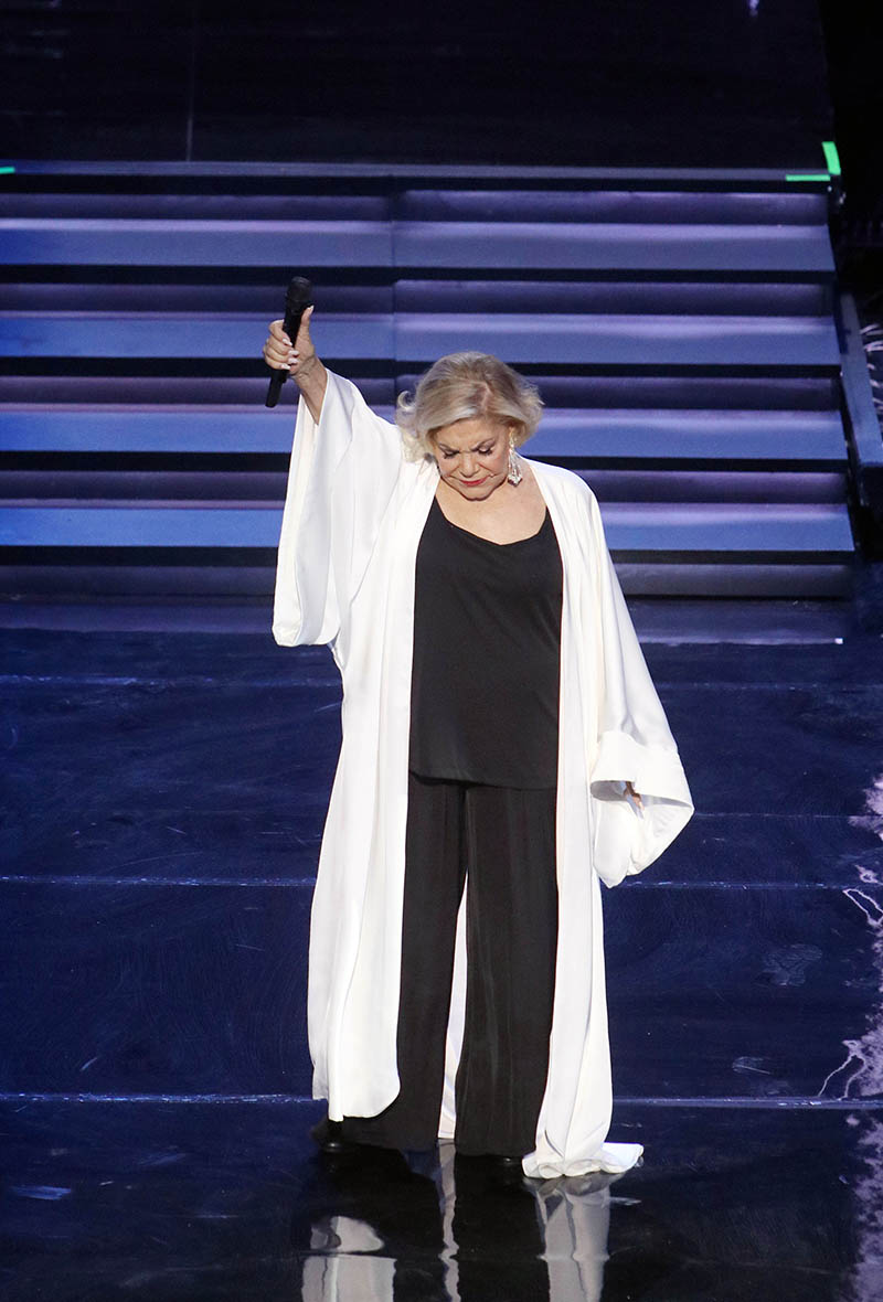 Μαρινέλλα: Πέθανε η μεγάλη κυρία του ελληνικού τραγουδιού στα 87 της