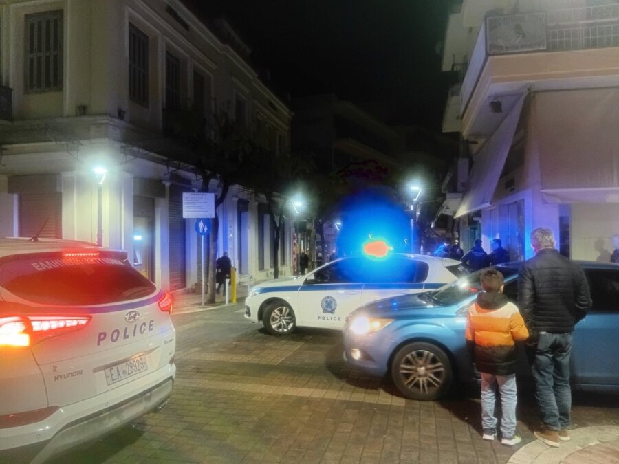 Αγρίνιο: Έξι προσαγωγές για το αιματηρό επεισόδιο - Στο νοσοκομείο ο 16χρονος που τον μαχαίρωσαν