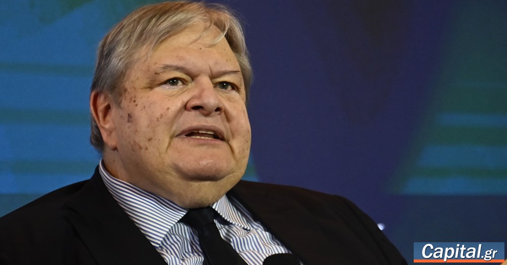 Συνέδριο ΠΑΣΟΚ- Ευ. Βενιζέλος: Η χώρα υπνοβατεί