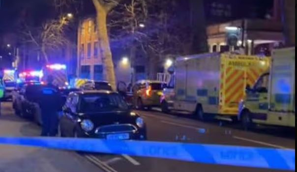 Βρετανία: Επτά σοβαρά τραυματίες όταν αυτοκίνητο έπεσε σε πεζούς στο Ντέρμπι - Μια σύλληψη