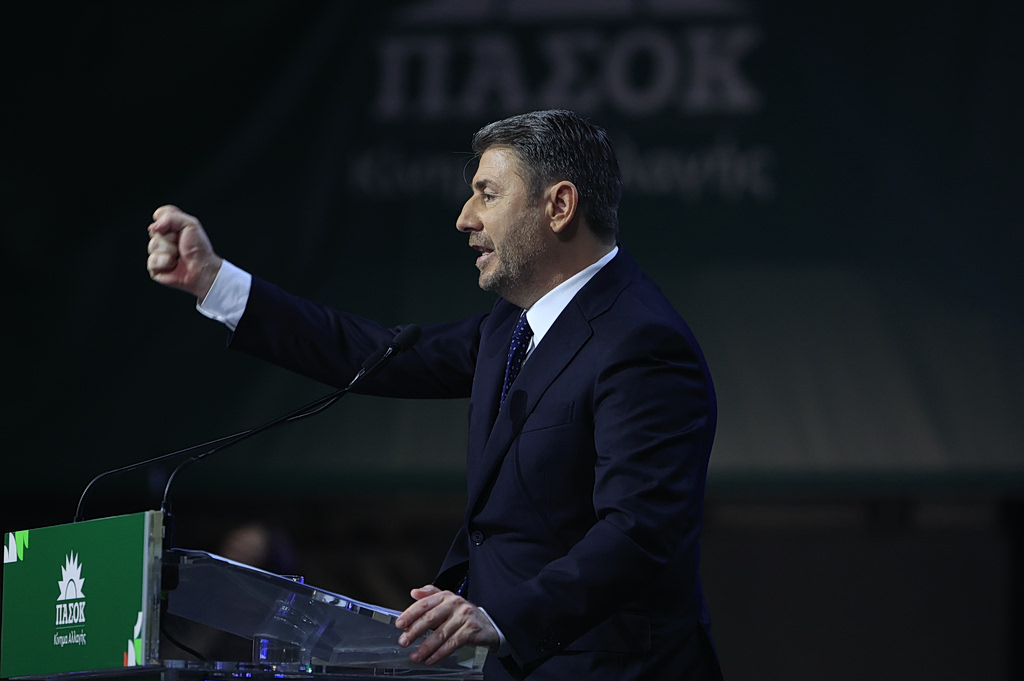 ΠΑΣΟΚ: Ομόφωνο «όχι» στη ΝΔ – Το ενωτικό κλίμα και οι αιχμές των στελεχών