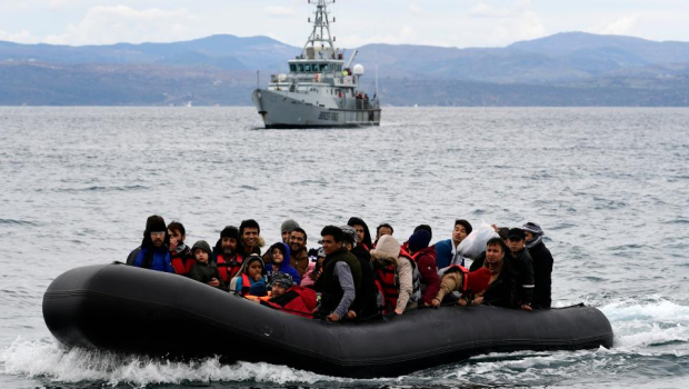 «Εξωτικοί» προορισμοί για τους ανεπιθύμητους