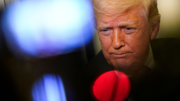 Μάχη των Τιτάνων: Η διαστρεβλωμένη πραγματικότητα του Τραμπ για τον πόλεμο στο Ιράν πέφτει σε τοίχο