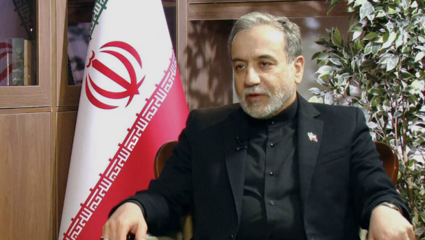 Ιράν: Για πρώτη φορά ο Αραγτσί αναφέρεται σε απευθείας επικοινωνία με την κυβέρνηση των ΗΠΑ