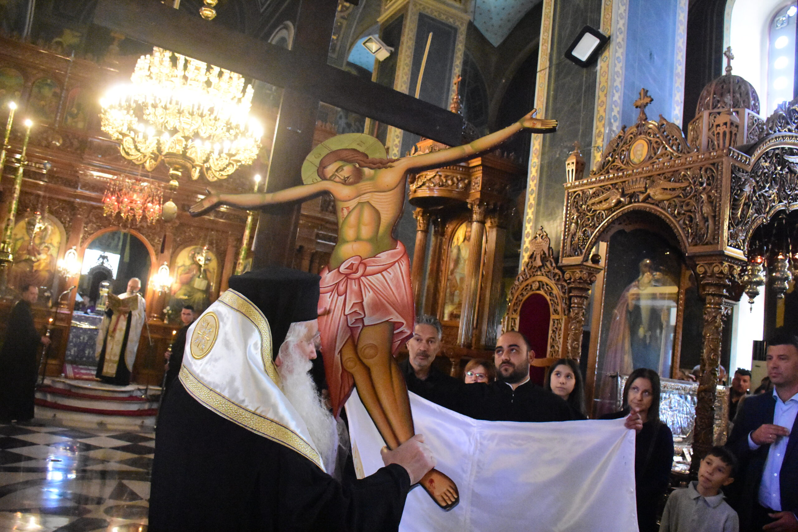 ΑΡΓΟΣ- Μ. Παρασκευή / Αποκαθήλωση του Εσταυρωμένου στον Άγιο Πέτρο.(Βασίλης Παπαδόπουλος/Eurokinissi)