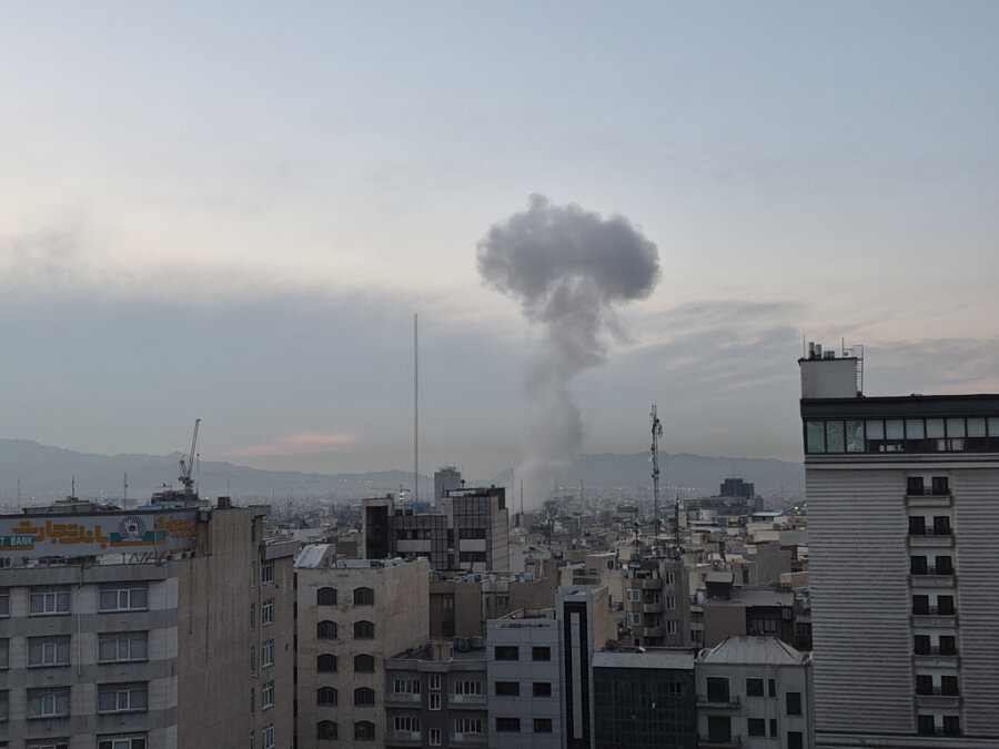 Τραμπ: Ο πόλεμος θα τελειώσει σύντομα – Ιρανική επίθεση με βόμβα διασποράς στο κεντρικό Ισραήλ