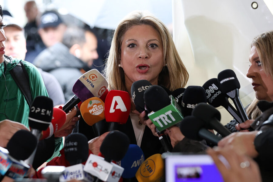 Μαρία Καρυστιανού Έλληνες εξωτερικού