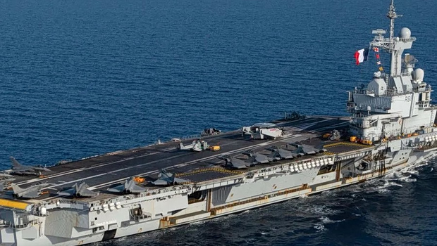 Στη Σούδα το αεροπλανοφόρο «Charles de Gaulle»