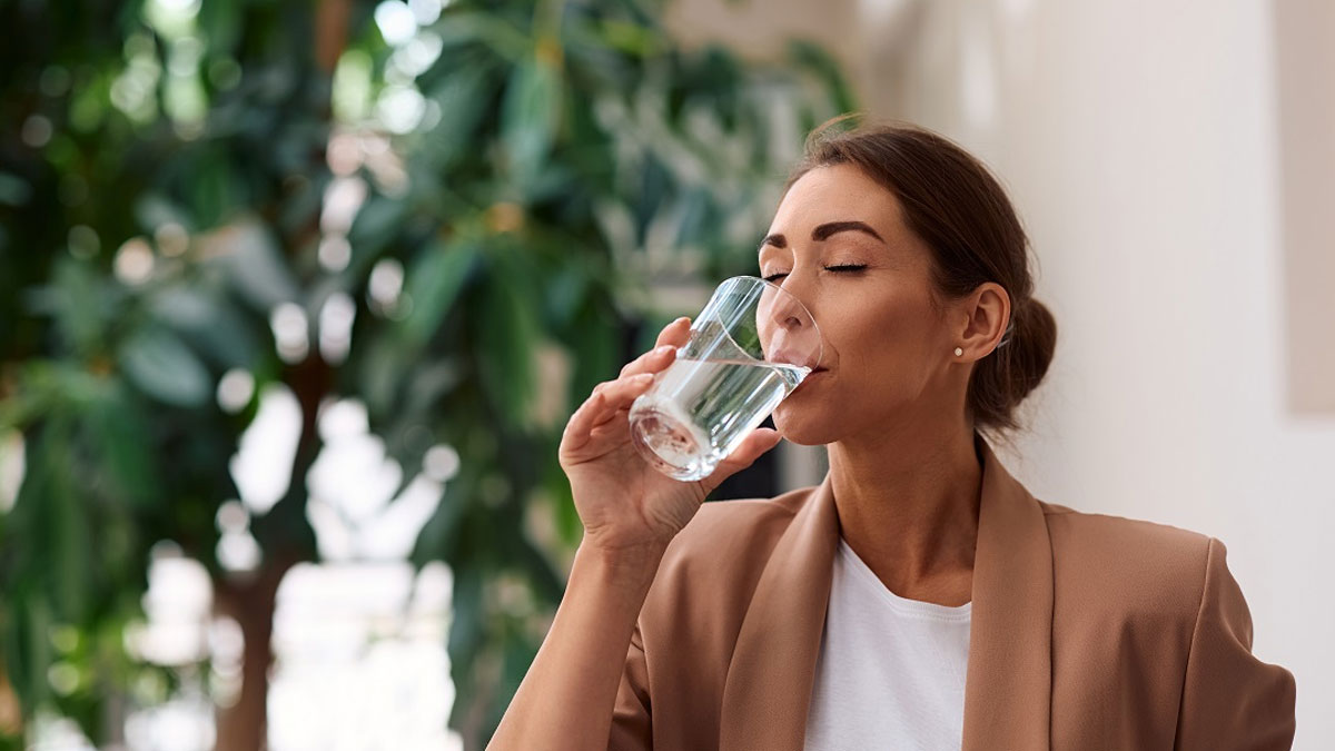 Ανθρακούχο νερό: Μια υγιεινή επιλογή ή όχι;