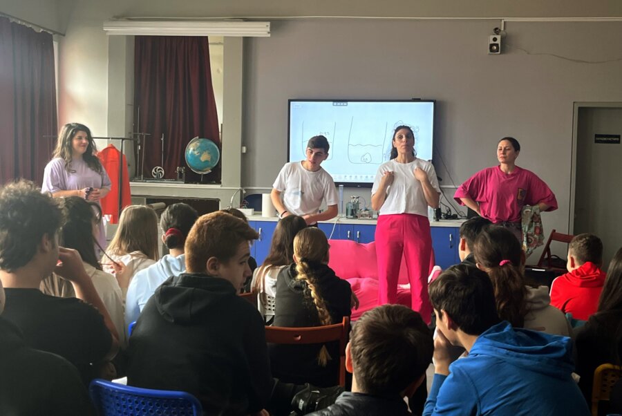 ekdilosi-sxoleia-gia-via