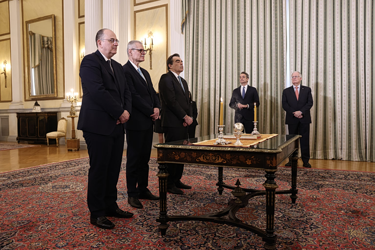 Ανασχηματισμός: Ολοκληρώθηκε η ορκωμοσία Σχοινά, Τουρνά και Λαζαρίδη στο Προεδρικό Μέγαρο