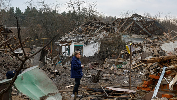 Πολλοί τραυματίες από το νέο κύμα ρωσικών επιθέσεων στην Ουκρανία