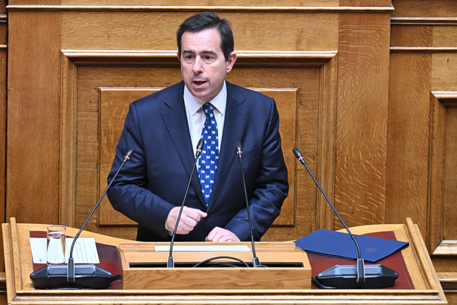 «Καμία εμπλοκή μου» – Τι υποστηρίζει ο Μηταράκης για την επιδότηση κτηνοτρόφου στη Χίο