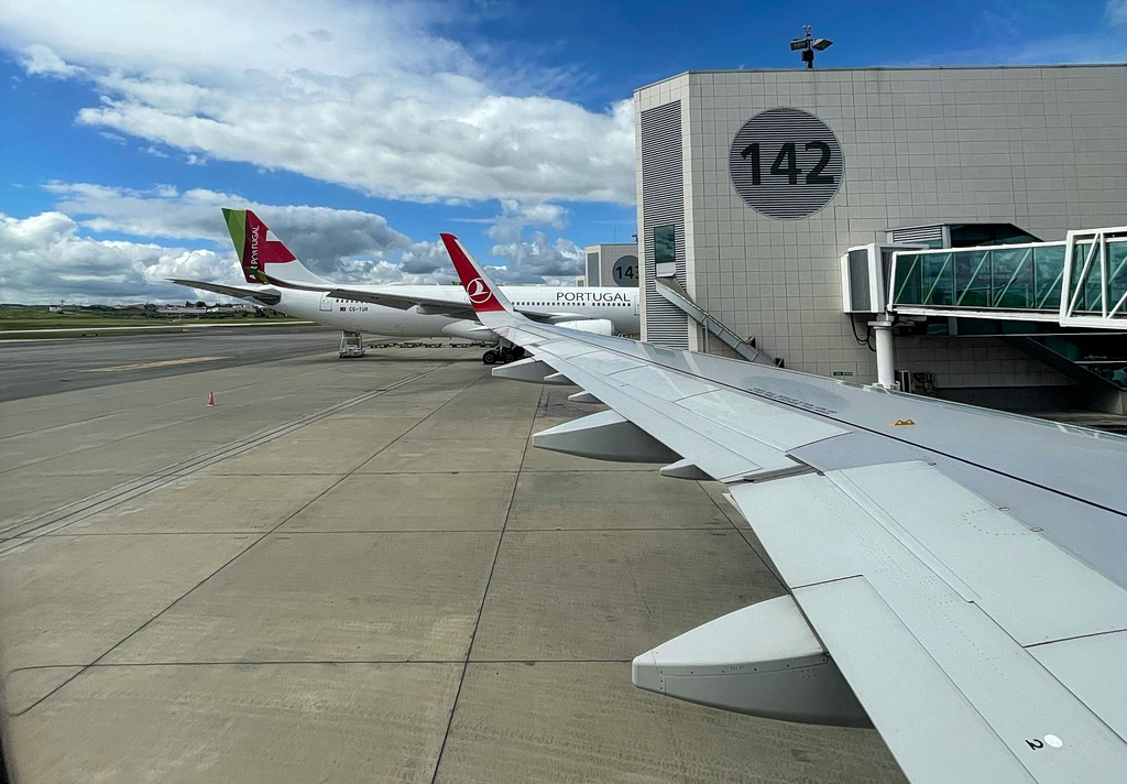 Αεροδρόμιο με αεροπλάνο