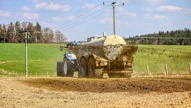 Μέση Ανατολή: Τα λιπάσματα αναδεικνύονται σε μια από τις πιο μεγάλες απώλειες του πολέμου