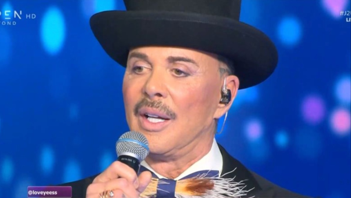 Λάκης Γαβαλάς: Πένθος για τον γνωστό σχεδιαστή - «Έχασα ένα άτομο που αγαπούσα πολύ»