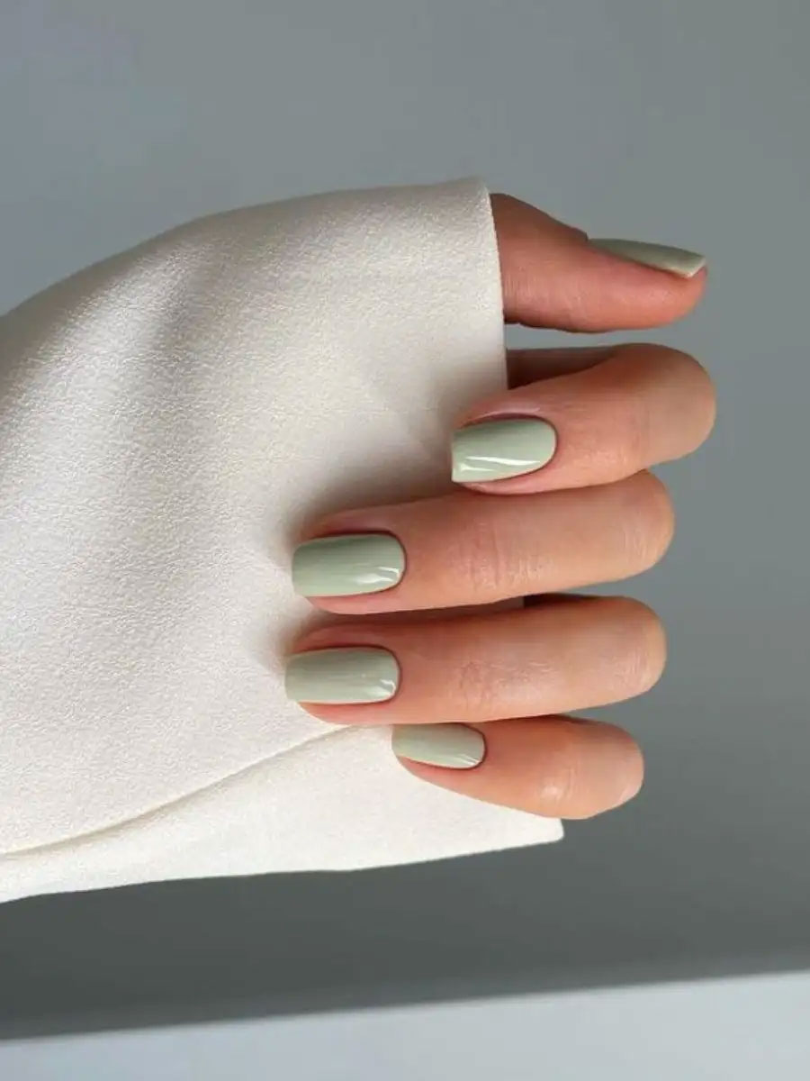 Οι γήινες αποχρώσεις που κάνουν φέτος το μανικιούρ πιο κομψό