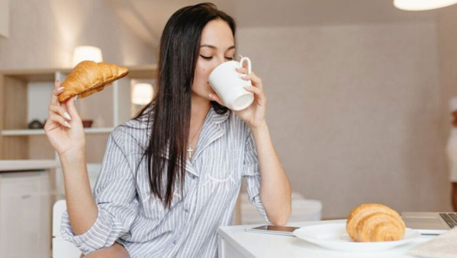 5 λάθη στο πρωινό γεύμα που σε κάνουν να πεινάς μέσα σε 1 ώρα