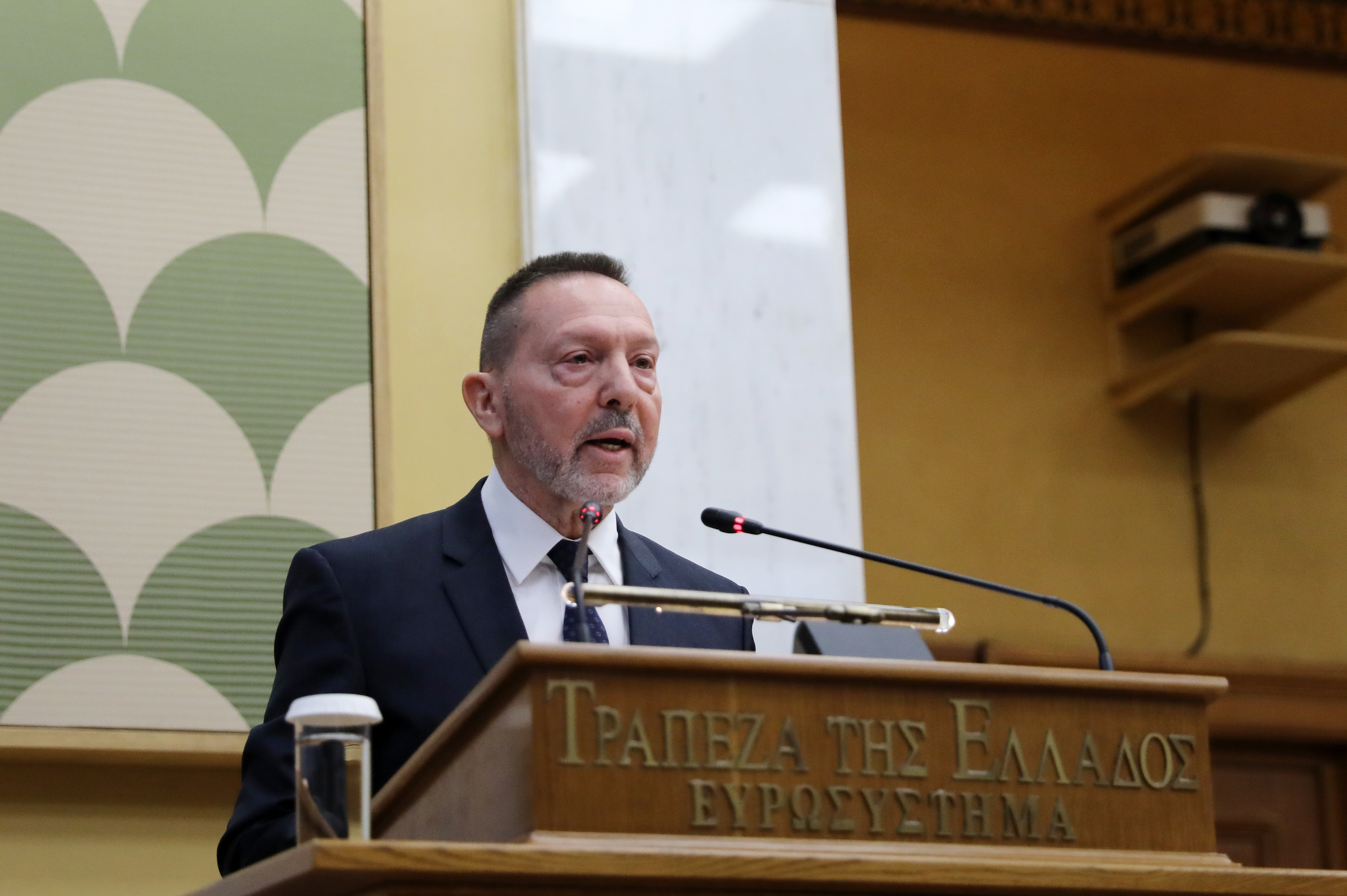 Στουρνάρας: Στο 1,9% επιβραδύνεται η ανάπτυξη το 2026 λόγω πολέμου και αβεβαιότητας - Οικονομικός Ταχυδρόμος