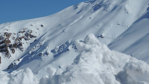 Νορβηγία: Δύο νεκροί και δύο τραυματίες από χιονοστιβάδα