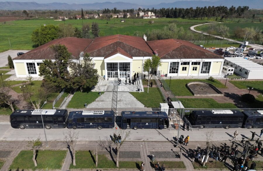 ÄÉÊÇ ÃÉÁ ÔÏ ÓÉÄÇÑÏÄÑÏÌÉÊÏ ÄÕÓÔÕ×ÇÌÁ ÔÙÍ ÔÅÌÐÙÍ ÓÔÇÍ ËÁÑÉÓÁ