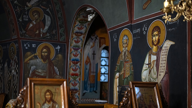 Γιορτή σήμερα 7 Απριλίου - Ποιοι γιορτάζουν | Εορτολόγιο