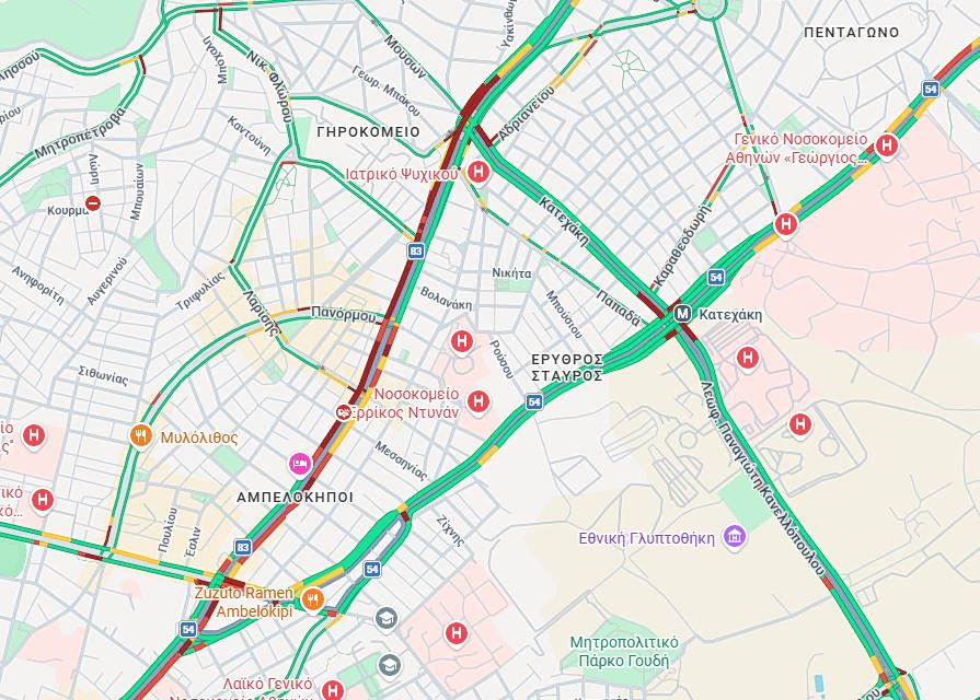 Τροχαίο με παράσυρση γυναίκας στη λεωφόρο Κηφισίας