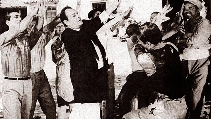 Πυροτέχνημα πρωθυπουργικό έγραψε στον ουρανό η λαμογιά είναι ενδογενές πρόβλημα κυβερνητικό