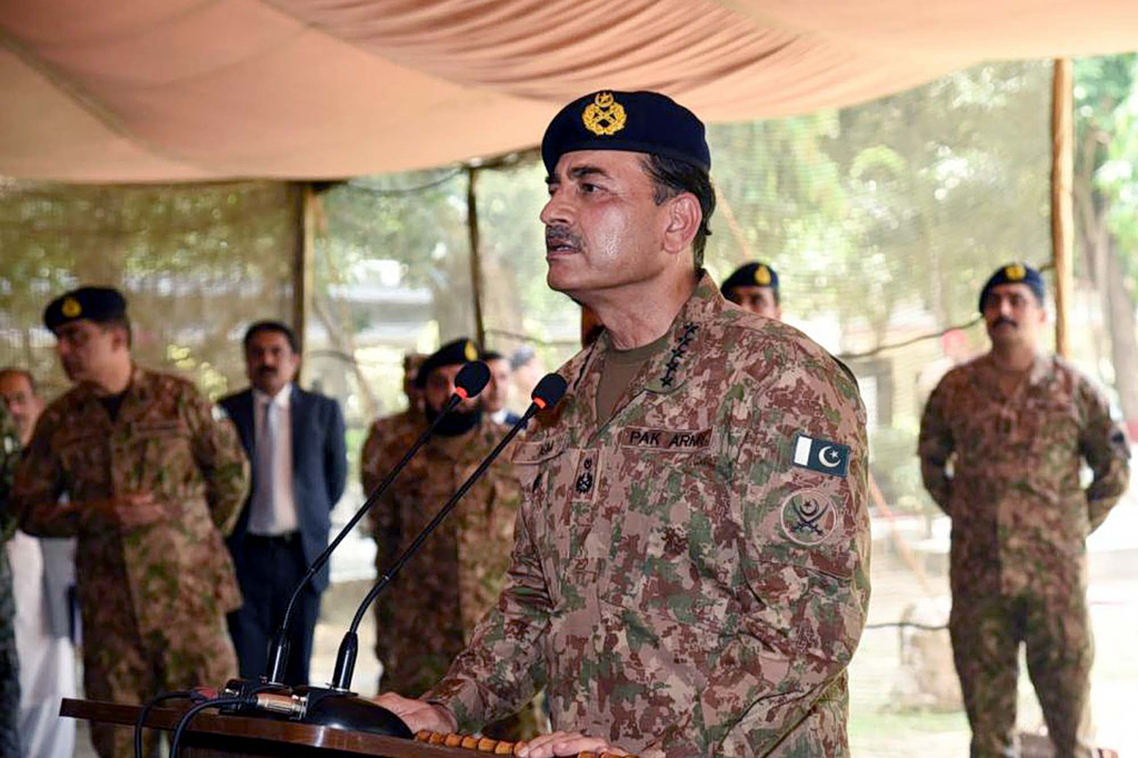 Εκεχειρία Ιράν-ΗΠΑ: Ο αγαπημένος στρατάρχης του Τραμπ, Ασίμ Μουνίρ και ο κομβικός ρόλος του Πακιστάν