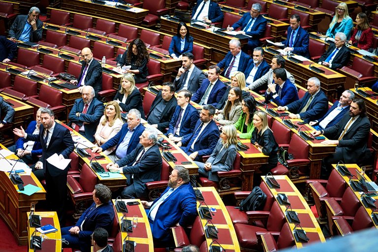 Tο ΠΑΣΟΚ, το «βαθύ γαλάζιο» του ΟΠΕΚΕΠΕ και ο εκλογικός νόμος