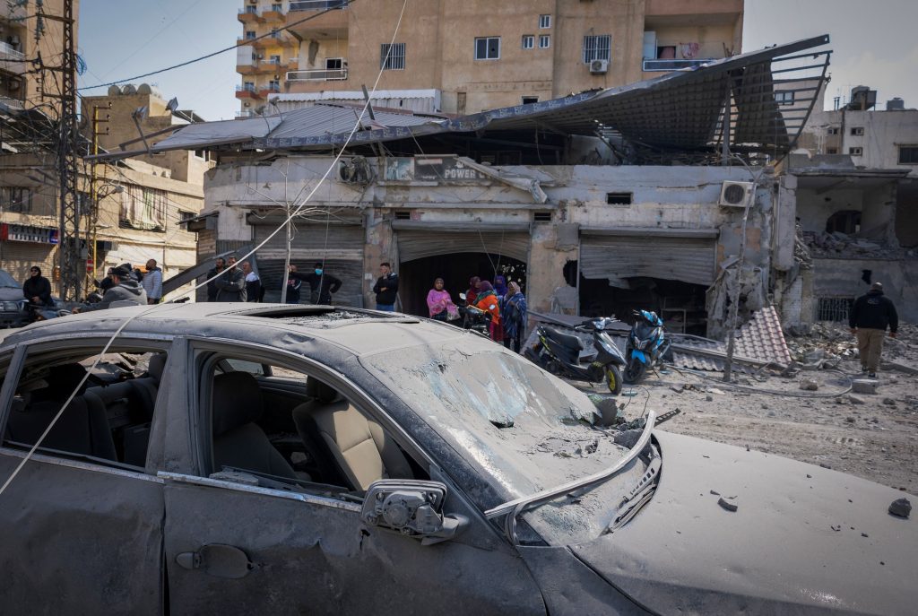 Το Ιράν απειλεί ότι θα αποσυρθεί από τη συμφωνία εκεχειρίας αν συνεχιστούν οι επιθέσεις στον Λίβανο