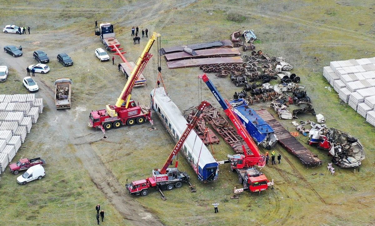 ÐÁÍÏÑÁÌÉÊÅÓ ÅÉÊÏÍÅÓ ÁÐÏ ÔÏÍ ×ÙÑÏ ÐÏÕ Å×ÏÕÍ ÌÅÔÁÖÅÑÈÅÉ ÔÁ ÊÁÔÅÓÔÑÁÌÅÍÁ ÂÁÃÏÍÉÁ ÁÐÏ ÔÏ ÐÏËÕÍÅÊÑÏ ÓÉÄÇÑÏÄÑÏÌÉÊÏ ÄÕÓÔÕ×ÇÌÁ ÓÔÁ ÔÅÌÐÇ