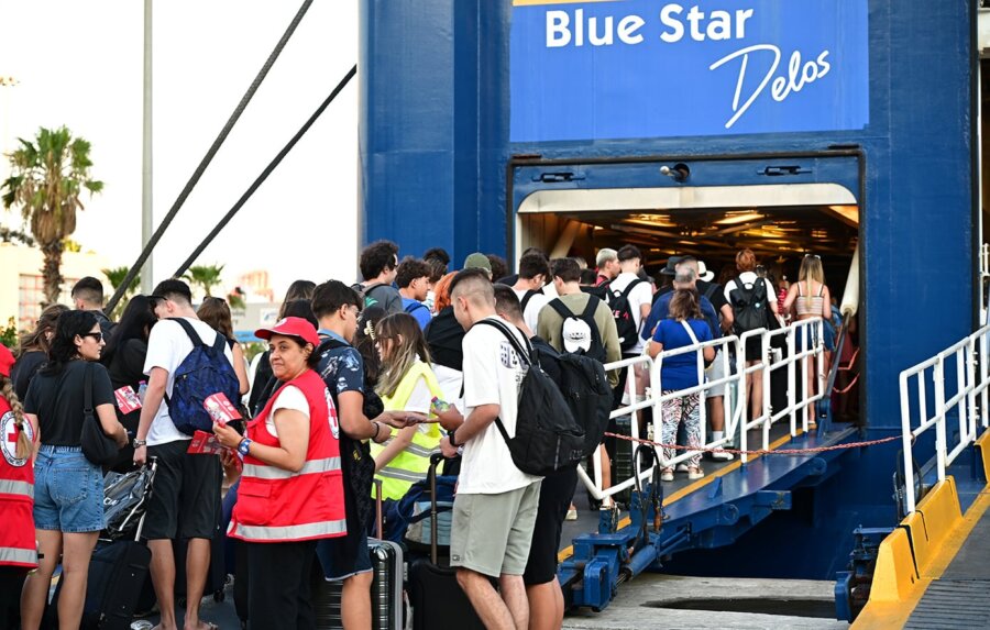 Συγκράτηση τιμών στα ακτοπλοϊκά εισιτήρια παρά τη δύσκολη διεθνή συγκυρία – News.gr