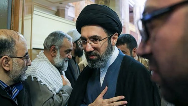 Ο Χαμενεΐ επιμένει στον έλεγχο του Ορμούζ, στην εκεχειρία που συμπεριλαμβάνει τον Λίβανο και τις διαπραγματεύσεις