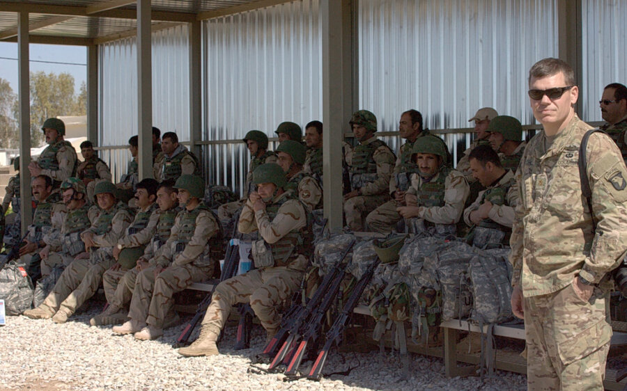 Reuters: Ο Τραμπ εξετάζει το ενδεχόμενο να αποσύρει αμερικανικές δυνάμεις από την Ευρώπη