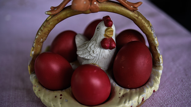 Πάσχα: Τι συμβολίζει η Μικρή Ανάσταση, το ξεχωριστό στοιχείο της Ορθόδοξης κληρονομιάς