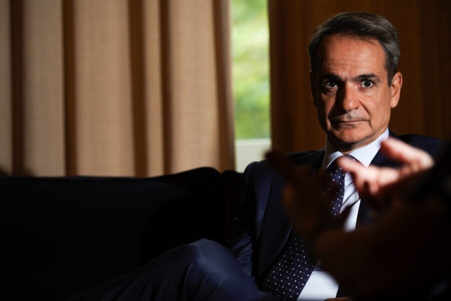 «Κλειδώνουν» οι αποφάσεις για ανασχηματισμό και εκλογές